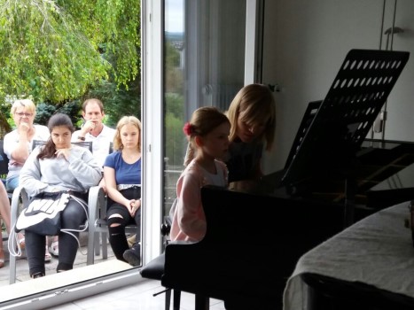 Sommer-Werkstattkonzert der Klavierklasse von Natalia Szabat / Bild 10