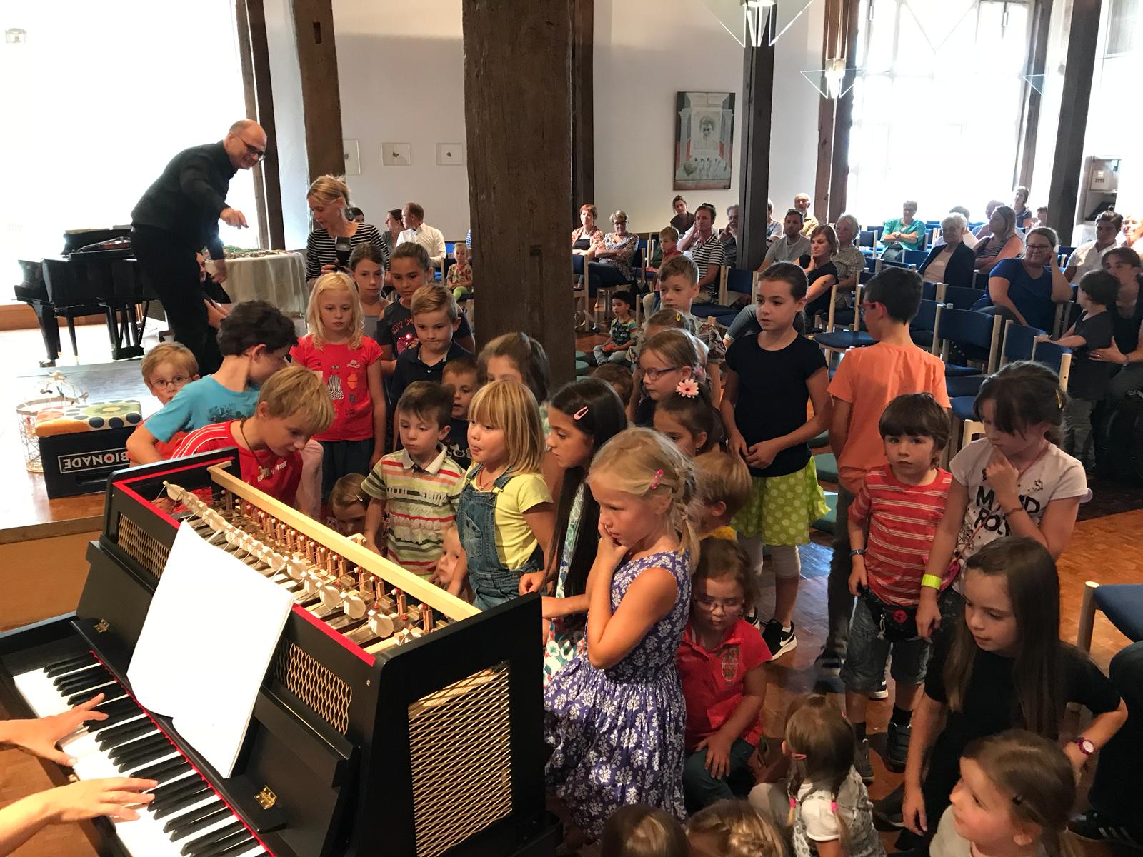 Büchereijubiläum und Celestavorführung