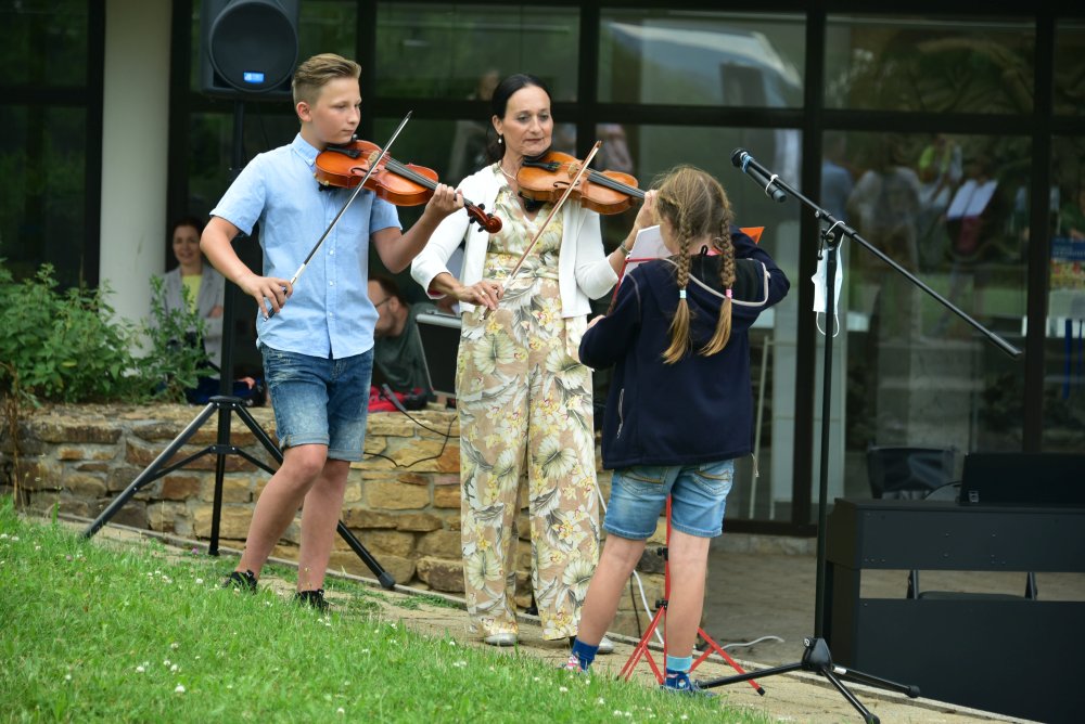 Open-Air-Konzert: GRINIO-Klänge in GRINARIO / Bild Nr. 10