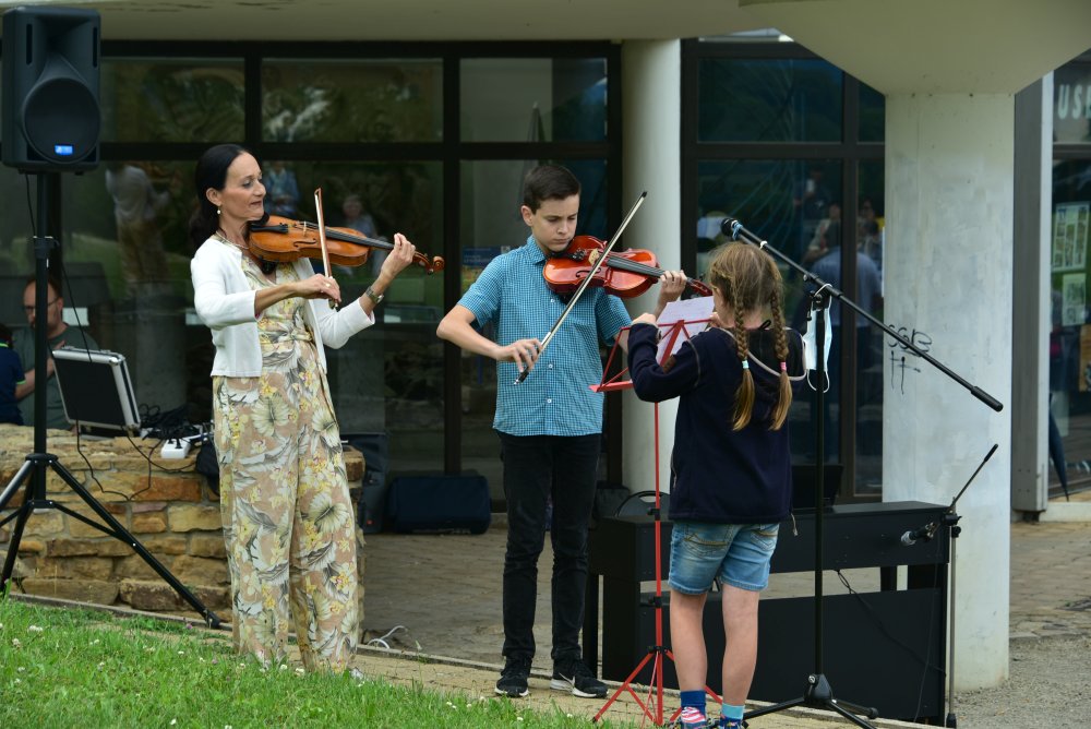 Open-Air-Konzert: GRINIO-Klänge in GRINARIO / Bild Nr. 12