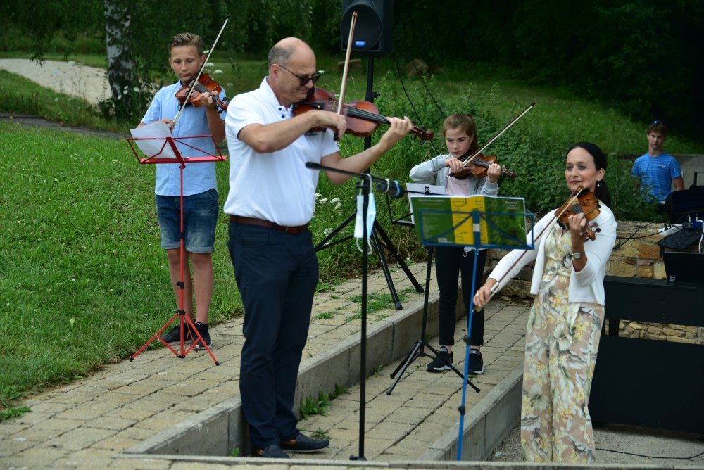 Open-Air-Konzert: GRINIO-Klänge in GRINARIO / Bild 5