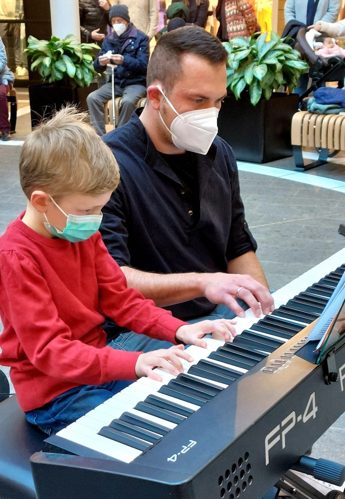 Schülerkonzert im Einkaufszentrum 