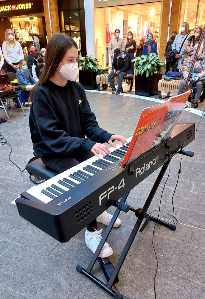 Schülerkonzert im Einkaufszentrum 